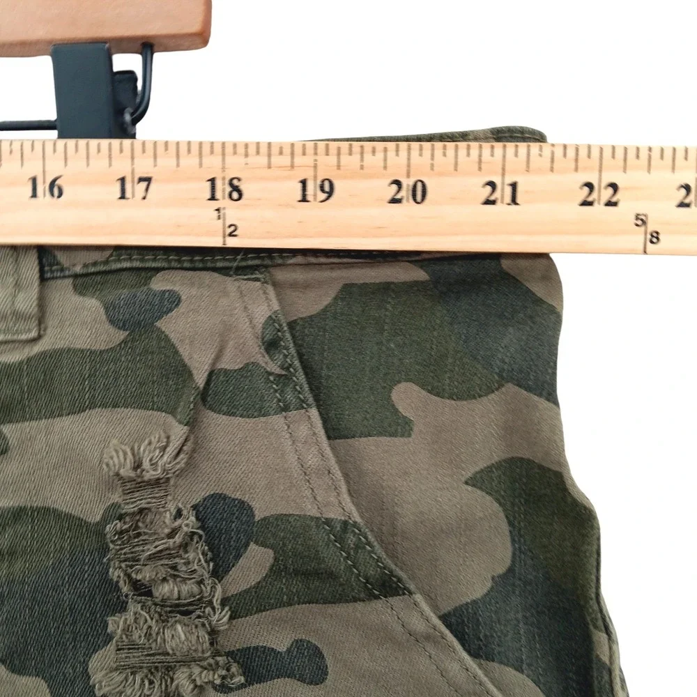 NEW Fashion Nova Shorts Womens 3X Inside Scoop Camo Cargo Cotton Stretch City 42
